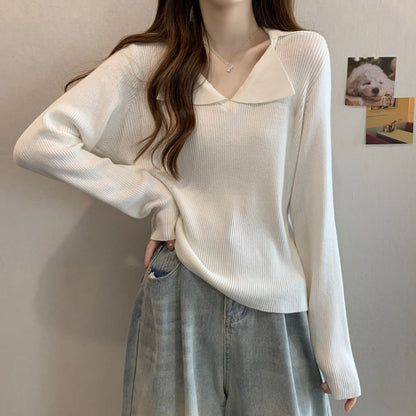 Striped Knitted Base Layer Figure-flattering V-neck Top